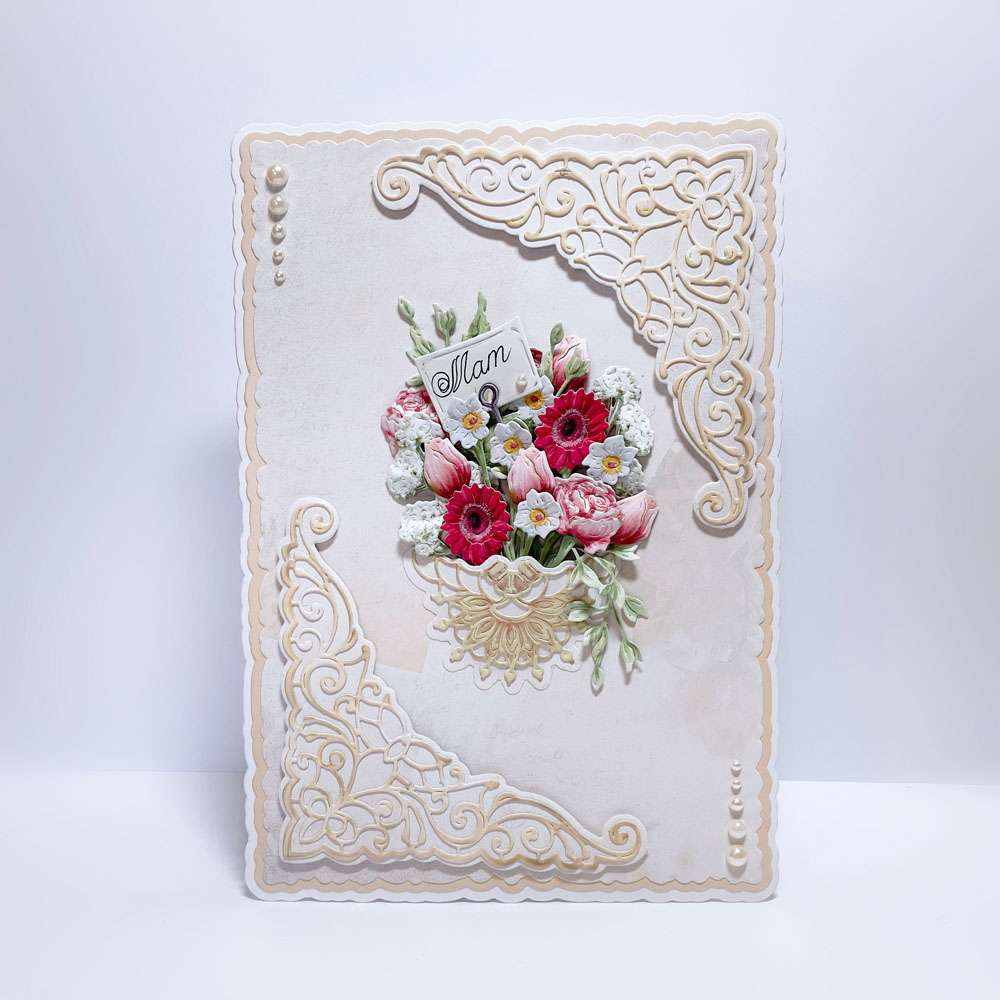 Carnation Crafts Arrangement Maker Die Set