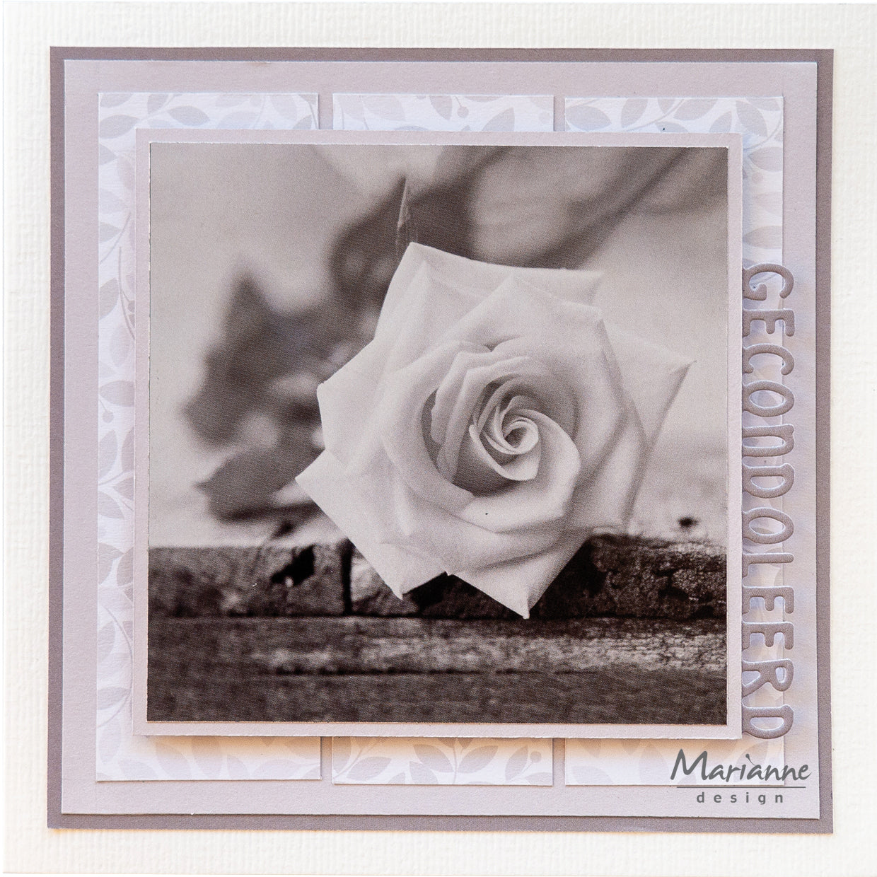 Marianne Design A4 Cutting Sheet - Serenity Flowers