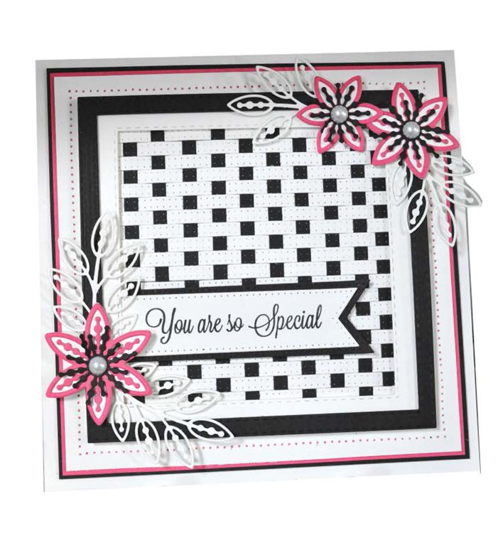 Finishing Touches Collection Pinwheel Floral Die