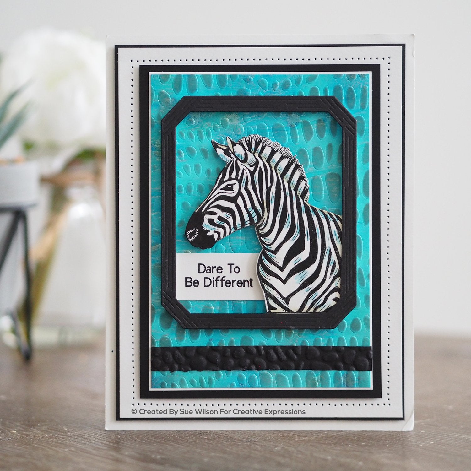 Sue Wilson Safari Collection Zebra Craft Die