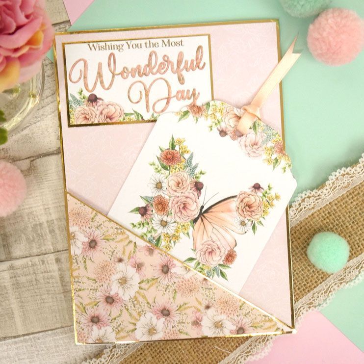 Wildlife Blossoms Tag Pad